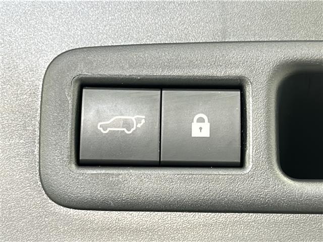 UX UX200 Fスポーツ 禁煙車/サンルーフ/マークレビンソン/レクサスセーフティシステム+/全周囲/赤レザーシート/ETC/温熱シート/エアーシート/パワーシート/シートメモリー/ドラレコ/パドルシフト/ステアリングヒーター(26枚目)