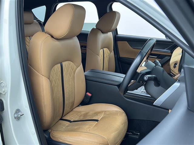 CX-60 XD-ハイブリッド プレミアムスポーツ 禁煙車/サンルーフ/BOSEサウンド/アイアクティブセンス/全方位カメラ/HUD/BSM/電動リアゲート/シートヒーター/エアーシート/パワーシート/シートメモリー/ドラレコ/ETC/革巻きステア(13枚目)
