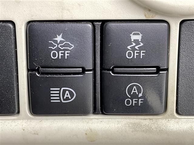 ムーヴキャンバス Gメイクアップ SAIII 禁煙車/衝突軽減/両側パワースライドドア/純正7型ナビ/バックカメラ/フルセグテレビ/ETC/前方ドライブレコーダー/スマートキー/純正フロアマット/LEDヘッドライト/純正ドアバイザー/社外アルミ(4枚目)