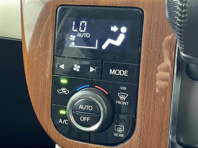 ムーヴキャンバス Gメイクアップ SAIII 禁煙車/衝突軽減/両側パワースライドドア/純正7型ナビ/バックカメラ/フルセグテレビ/ETC/前方ドライブレコーダー/スマートキー/純正フロアマット/LEDヘッドライト/純正ドアバイザー/社外アルミ(9枚目)