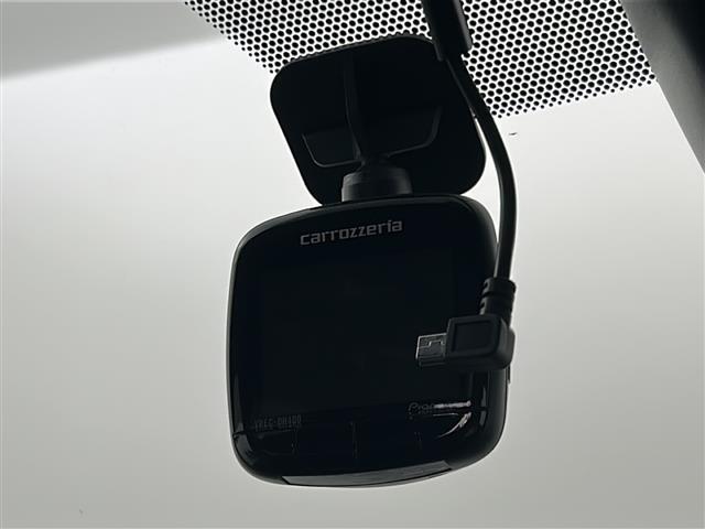 ノア Si ダブルバイビー 禁煙車/衝突軽減/クルーズコントロール/純正10インチナビ/バックカメラ/フルセグテレビ/両側電動ドア/ETC2.0/前方ドライブレコーダー/ロールサンシェード/純正16インチアルミホイール/LED(10枚目)