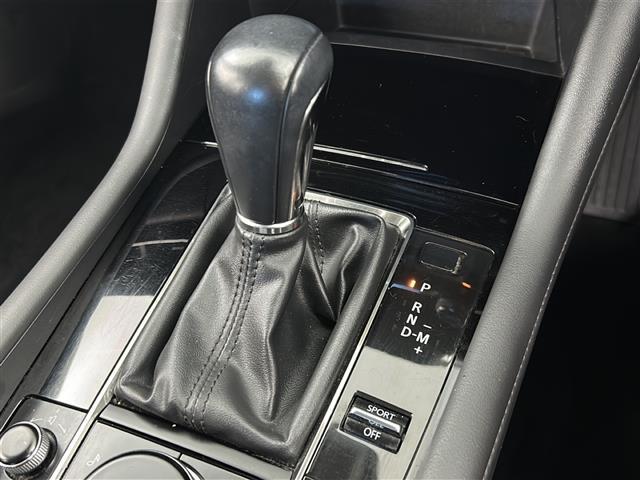 MAZDA3セダン 20Sプロアクティブ ツーリングセレクション 禁煙車/レーダークルーズコントロール/ヘッドアップディスプレイ/マツダコネクトナビ/全周囲カメラ/ETC/フルセグテレビ/前席シートヒーター/パワーシート/ステアリングヒーター/純正アルミホイール(12枚目)