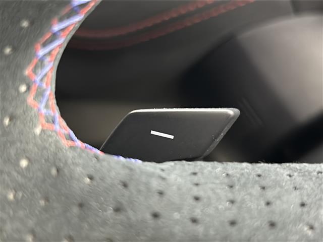 インプレッサスポーツ STIスポーツ 禁煙車/アイサイト/カロッツェリアスピーカー/バックカメラ/8型ナビ/フルセグ/パワーシート/シートメモリー/パドルシフト/ETC2.0/ドラレコ/純正フロアマッド/純正18インチアルミ/スマキー×2(23枚目)