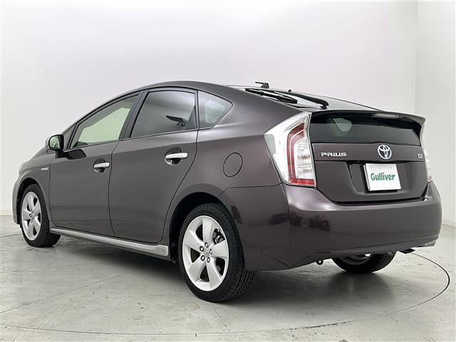 プリウス Sマイコーデ 禁煙車/ハーフレザー/純正7型ナビ/ワンセグ/バックカメラ/100V充電/プッシュスタート/スマートキー×2/ビルトインETC/純正17インチアルミ/純正フロアマッド/純正ドアバイザー/トノカバー/(19枚目)