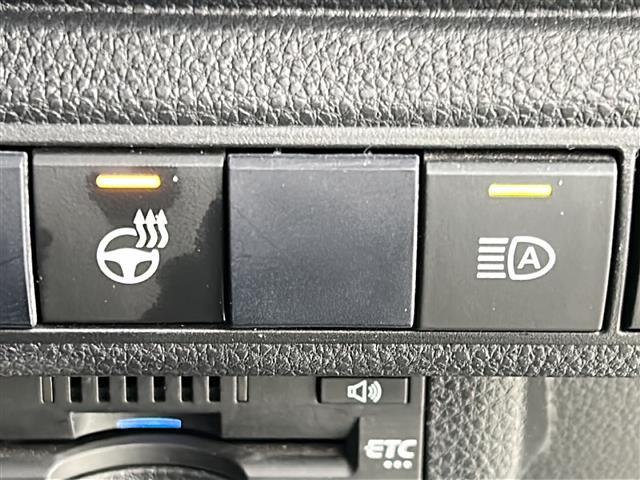 カローラツーリング ハイブリッド ダブルバイビー 禁煙車/衝突軽減/ブラインドスポットモニター/レーダークルーズコントロール/純正9型ディスプレイオーディオ/バックカメラ/前席シートヒーター/ステアリングヒーター/ビルトインETC/ドライブレコーダー(26枚目)