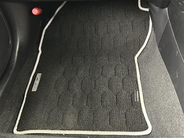 カローラツーリング ハイブリッド ダブルバイビー 禁煙車/衝突軽減/ブラインドスポットモニター/レーダークルーズコントロール/純正9型ディスプレイオーディオ/バックカメラ/前席シートヒーター/ステアリングヒーター/ビルトインETC/ドライブレコーダー(29枚目)