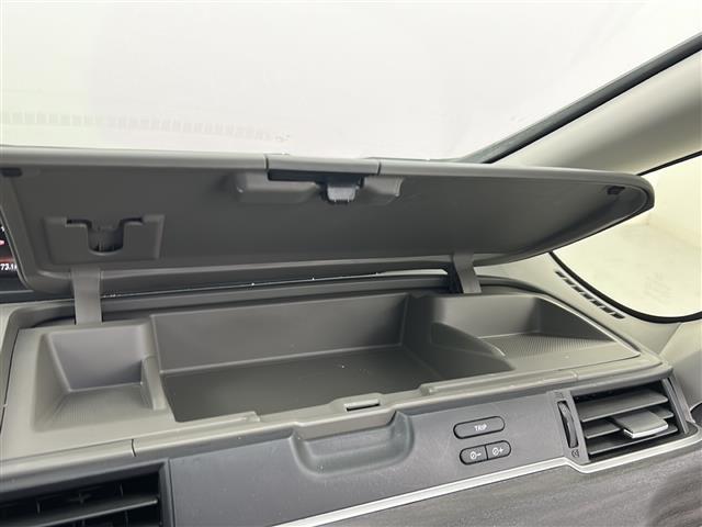 フリード Ｇ・ホンダセンシング　純正ナビ／Ｂｌｕｅｔｏｏｔｈ／フルセグＴＶ／バックカメラ／両側パワースライドドア／衝突軽減ブレーキ（ＣＭＢＳ）／アダプティブクルーズコントロール／レーンキープアシスト／ハーフレザーシート／スペアキー（28枚目）