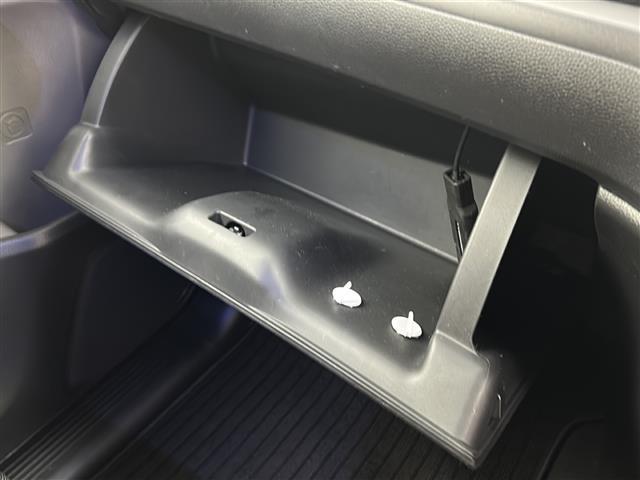 フリード Ｇ・ホンダセンシング　純正ナビ／Ｂｌｕｅｔｏｏｔｈ／フルセグＴＶ／バックカメラ／両側パワースライドドア／衝突軽減ブレーキ（ＣＭＢＳ）／アダプティブクルーズコントロール／レーンキープアシスト／ハーフレザーシート／スペアキー（30枚目）