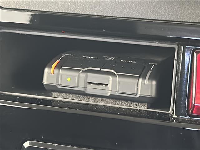 タンク カスタムＧ　禁煙車／クルーズコントロール／両側パワースライドドア／純正ドライブレコーダー／ＥＴＣ／スマートキー／スペアキー／純正１４型アルミホイール／ロールサンシェード／ＬＥＤヘッドライト／フォグランプ／横滑り（20枚目）