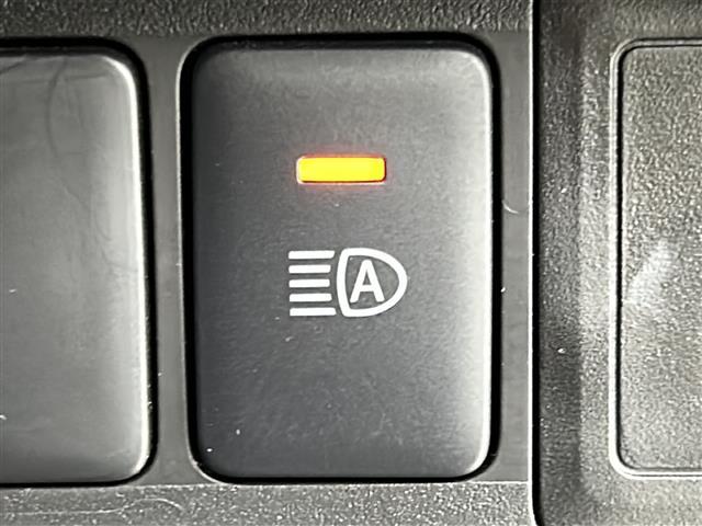 デイズ ハイウェイスター　Ｘ　禁煙車／衝突軽減／車線維持／全周囲カメラ／純正７型ナビ／ＢＴ／ＳＤ／フルセグテレビ／前方ドライブレコーダー／ＥＴＣ／スマートキー／純正フロアマット／純正１４型アルミホイール／キセノンヘッドライト（8枚目）