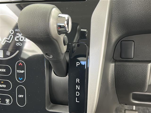 デイズ ハイウェイスター　Ｘ　禁煙車／衝突軽減／車線維持／全周囲カメラ／純正７型ナビ／ＢＴ／ＳＤ／フルセグテレビ／前方ドライブレコーダー／ＥＴＣ／スマートキー／純正フロアマット／純正１４型アルミホイール／キセノンヘッドライト（9枚目）