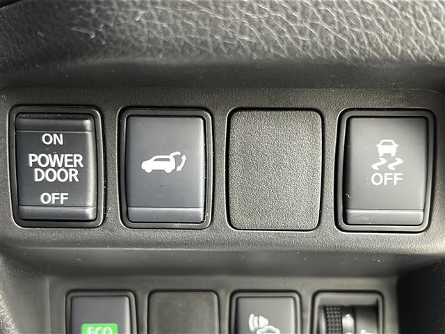 エクストレイル ２０Ｘｉ　レザーエディション　禁煙車／プロパイロット／全周囲カメラ／デジタルインナーミラー全席シートヒーター／電動リアゲート／純正８インチナビ／フルセグテレビ／ドライブレコーダー／ビルトインＥＴＣ／本革シート／ＬＥＤヘッドライト（28枚目）