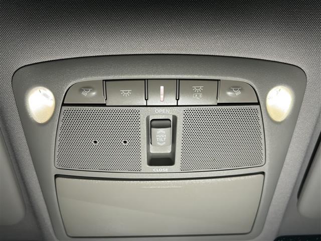 エクストレイル ２０Ｘｉ　レザーエディション　禁煙車／プロパイロット／全周囲カメラ／デジタルインナーミラー全席シートヒーター／電動リアゲート／純正８インチナビ／フルセグテレビ／ドライブレコーダー／ビルトインＥＴＣ／本革シート／ＬＥＤヘッドライト（32枚目）