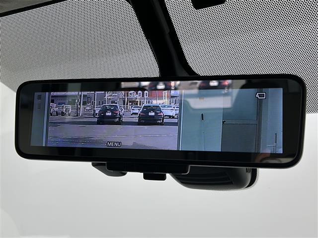 セレナ e-パワー ハイウェイスターV 禁煙車/後席モニター/プロパイロット/全周囲/衝突軽減/車線維持/後側方支援/純正ナビ/フルセグTV/デジタルミラー/ドラレコ/ビルトインETC/革巻ステアステアスイッチ/スマートキー/純正15AW(8枚目)