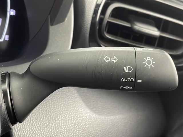 ヤリス ハイブリッドＧ　後期型／ワンオーナー／三眼ＬＥＤヘッドライト／トヨタセーフティセンス／ＡＣＣ／純正ディスプレイオーディオナビ／フルセグＴＶ／バックカメラ／ビルトインＥＴＣ／横滑り防止装置／ステアスイッチ／社外アルミ（25枚目）