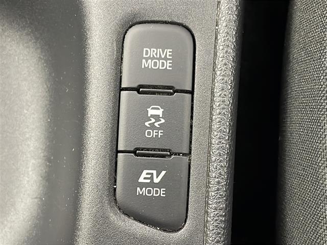 ヤリス ハイブリッドＧ　後期型／ワンオーナー／三眼ＬＥＤヘッドライト／トヨタセーフティセンス／ＡＣＣ／純正ディスプレイオーディオナビ／フルセグＴＶ／バックカメラ／ビルトインＥＴＣ／横滑り防止装置／ステアスイッチ／社外アルミ（27枚目）