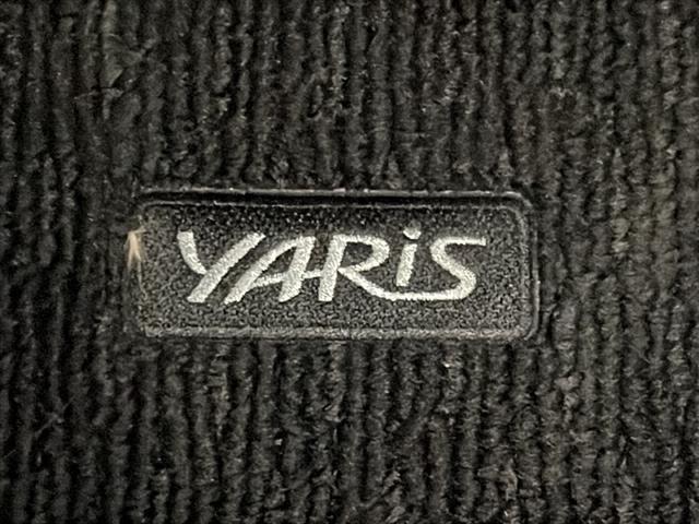 ヤリス ハイブリッドＧ　後期型／ワンオーナー／三眼ＬＥＤヘッドライト／トヨタセーフティセンス／ＡＣＣ／純正ディスプレイオーディオナビ／フルセグＴＶ／バックカメラ／ビルトインＥＴＣ／横滑り防止装置／ステアスイッチ／社外アルミ（31枚目）