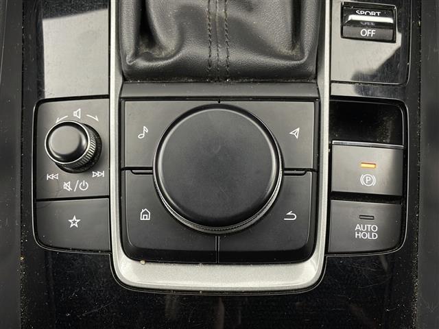 ＭＡＺＤＡ３ファストバック １５Ｓツーリング　禁煙車／３６０°ビュー・モニター＋ドライバー・モニタリング／ＢＳＭ／マツダコネクト／フルセグＴＶ／ビルトインＥＴＣ／ＬＥＤヘッドライト／電動パーキングブレーキ／オートホールド／純正１８インチアルミ（10枚目）