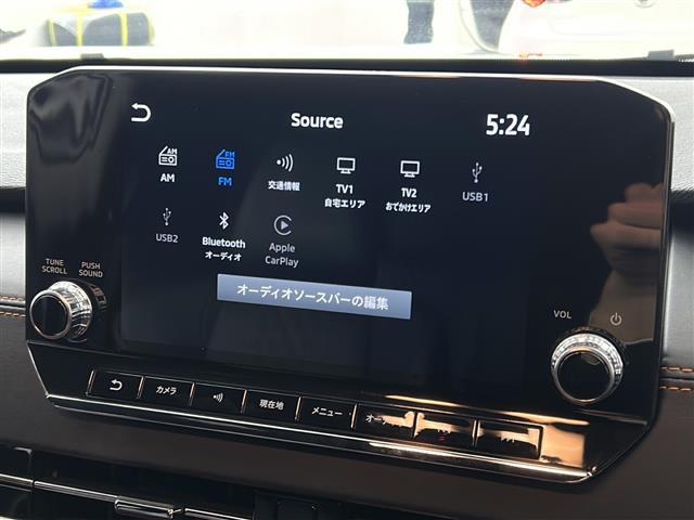 アウトランダーＰＨＥＶ Ｐ　禁煙車／ＢＯＳＥ／全周囲カメラ／マイパイロット／ＢＳＭ／ＲＣＴＡ／純正ナビ／フルセグ／レザーシート／シートヒーター／電動リアゲート／ＬＥＤヘッドライト／ＥＴＣ２．０／パドルシフト／ステアヒーター（8枚目）