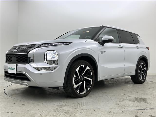 アウトランダーＰＨＥＶ Ｐ　禁煙車／ＢＯＳＥ／全周囲カメラ／マイパイロット／ＢＳＭ／ＲＣＴＡ／純正ナビ／フルセグ／レザーシート／シートヒーター／電動リアゲート／ＬＥＤヘッドライト／ＥＴＣ２．０／パドルシフト／ステアヒーター（18枚目）