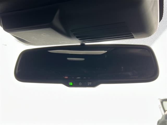 アウトランダーＰＨＥＶ Ｐ　禁煙車／ＢＯＳＥ／全周囲カメラ／マイパイロット／ＢＳＭ／ＲＣＴＡ／純正ナビ／フルセグ／レザーシート／シートヒーター／電動リアゲート／ＬＥＤヘッドライト／ＥＴＣ２．０／パドルシフト／ステアヒーター（31枚目）