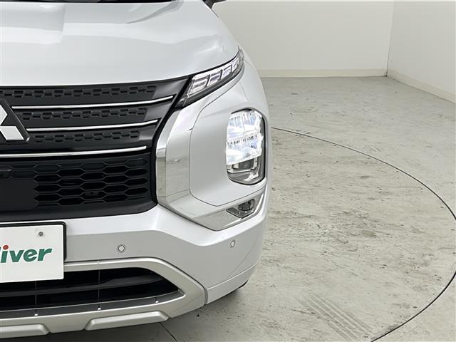 アウトランダーＰＨＥＶ Ｐ　禁煙車／ＢＯＳＥ／全周囲カメラ／マイパイロット／ＢＳＭ／ＲＣＴＡ／純正ナビ／フルセグ／レザーシート／シートヒーター／電動リアゲート／ＬＥＤヘッドライト／ＥＴＣ２．０／パドルシフト／ステアヒーター（41枚目）