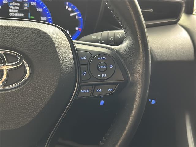 カローラスポーツ ハイブリッドＧ　禁煙車／トヨタセーフティ／ＢＳＭ／ＲＣＴＡ／ＲＣＣ／純正ＤＡ／Ｂカメラ／純正ＥＴＣ／純正ドラレコ／革巻ステア／ステアスイッチ／スマートキー／ハーフレザーシート／ＬＥＤヘッド／ＬＥＤフォグ／純正フロア（6枚目）