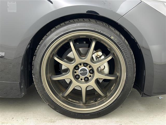 カローラスポーツ ハイブリッドＧ　禁煙車／トヨタセーフティ／ＢＳＭ／ＲＣＴＡ／ＲＣＣ／純正ＤＡ／Ｂカメラ／純正ＥＴＣ／純正ドラレコ／革巻ステア／ステアスイッチ／スマートキー／ハーフレザーシート／ＬＥＤヘッド／ＬＥＤフォグ／純正フロア（16枚目）