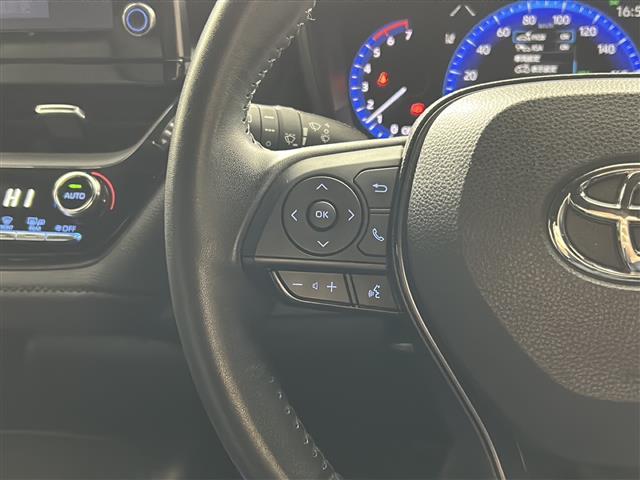 カローラスポーツ ハイブリッドＧ　禁煙車／トヨタセーフティ／ＢＳＭ／ＲＣＴＡ／ＲＣＣ／純正ＤＡ／Ｂカメラ／純正ＥＴＣ／純正ドラレコ／革巻ステア／ステアスイッチ／スマートキー／ハーフレザーシート／ＬＥＤヘッド／ＬＥＤフォグ／純正フロア（22枚目）