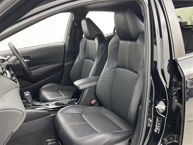 カローラスポーツ ハイブリッドＧ　禁煙車／トヨタセーフティ／ＢＳＭ／ＲＣＴＡ／ＲＣＣ／純正ＤＡ／Ｂカメラ／純正ＥＴＣ／純正ドラレコ／革巻ステア／ステアスイッチ／スマートキー／ハーフレザーシート／ＬＥＤヘッド／ＬＥＤフォグ／純正フロア（32枚目）