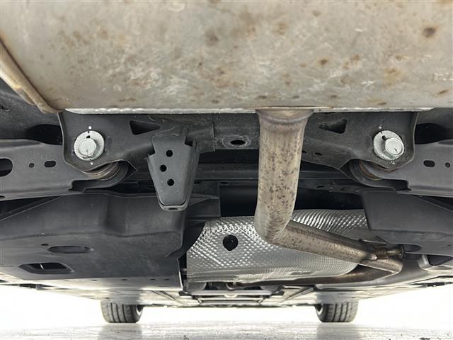 カローラスポーツ ハイブリッドＧ　禁煙車／トヨタセーフティ／ＢＳＭ／ＲＣＴＡ／ＲＣＣ／純正ＤＡ／Ｂカメラ／純正ＥＴＣ／純正ドラレコ／革巻ステア／ステアスイッチ／スマートキー／ハーフレザーシート／ＬＥＤヘッド／ＬＥＤフォグ／純正フロア（43枚目）