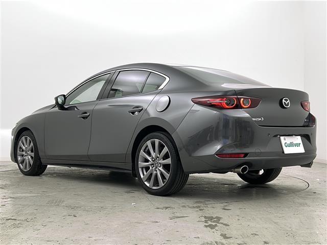 ＭＡＺＤＡ３セダン ＸＤ　Ｌパッケージ　禁煙車／本革シート／ＢＯＳＥサウンド／全周囲カメラ／アイアクティブ／ＨＵＤ／純正ナビ／ＥＴＣ／ドラレコ／シートヒーター／パワーシート／ステアヒーター／革巻ステア／スマートキー／純正１８インチアルミ（19枚目）