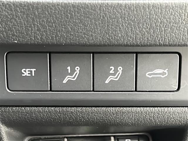 ＭＡＺＤＡ３セダン ＸＤ　Ｌパッケージ　禁煙車／本革シート／ＢＯＳＥサウンド／全周囲カメラ／アイアクティブ／ＨＵＤ／純正ナビ／ＥＴＣ／ドラレコ／シートヒーター／パワーシート／ステアヒーター／革巻ステア／スマートキー／純正１８インチアルミ（29枚目）