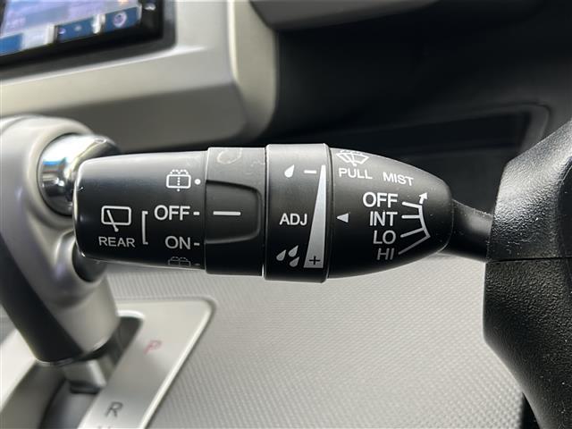 フリードハイブリッド ジャストセレクション 禁煙車/両側電動ドア/クルーズコントロール/バックカメラ/ビルトインETC/フルセグテレビ/7インチナビ/純正15インチアルミ/純正フロアマット/冬タイヤ積込/スマートキー/スペアキー/横滑り防止機能(23枚目)