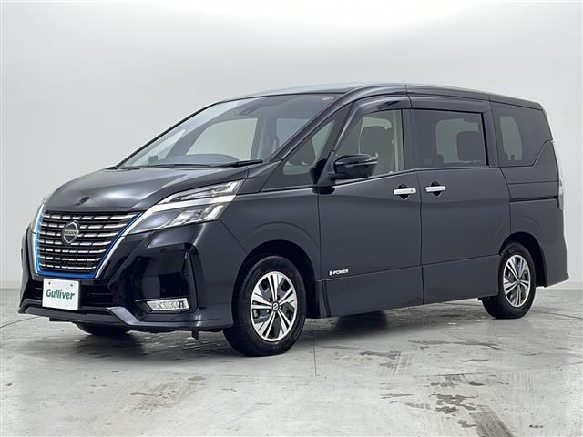 セレナ ｅ－パワー　ハイウェイスターＶ　禁煙車／天吊モニター／プロパイロット／パーキングアシスト／後側方支援／衝突軽減／車線維持／純正１０型ナビ／全周囲カメラ／前後ドライブレコーダー／ＥＴＣ／両側電動ドア／電動パーキング／純正１５型アルミ（18枚目）