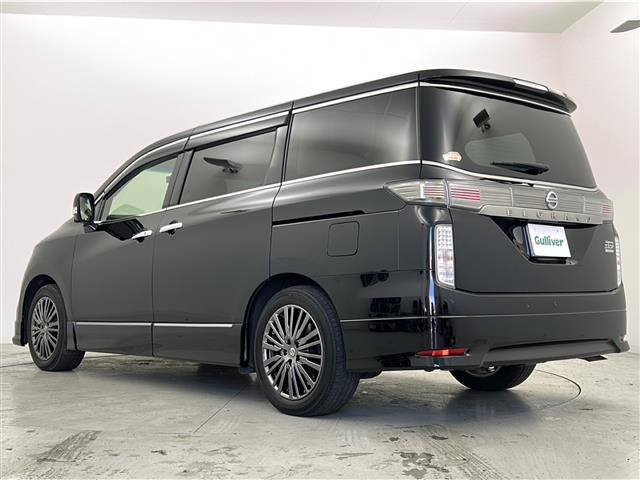 エルグランド 250ハイウェイスターS アーバンクロム 禁煙車/全周囲カメラ/ACC/エマブレ/純正9インチナビ/Bluetooth/ブルーレイ/バックカメラ/両側電動ドア/ハーフレザーシート/ビルトインETC2.0/ナビ連動ドラレコ/LEDヘッドライト(19枚目)