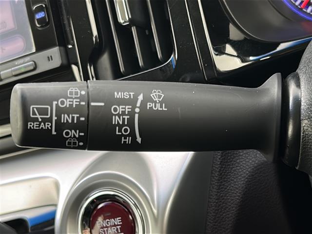 Ｎ－ＷＧＮカスタム カスタム　ＳＳクールパッケージ　禁煙車／特別仕様車／ＣＴＢＡ／純正７型ナビ／フルセグＴＶ／バックカメラ／ハーフレザーシート／革巻ステア／ステアスイッチ／プッシュスタート／スマートキー×２／無限フロアマッド／フォグランプ／オートライト（21枚目）