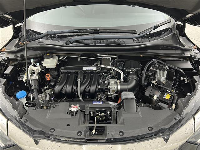 ヴェゼル ハイブリッド・ホンダセンシング 禁煙車/ホンダセンシング/純正8型ナビ/バックカメラ/フルセグ/ビルトインETC/プッシュスタート/スマートキー×2/ステアスイッチ/パドルシフト/LEDヘッド/フロアマッド/電子パーキングブレーキ(42枚目)