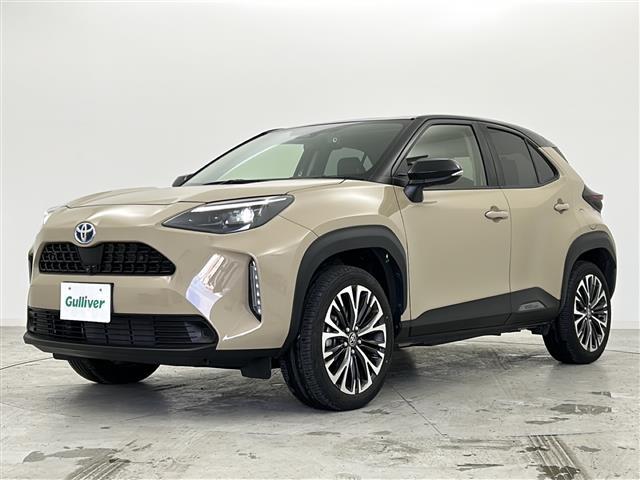 ヤリスクロス ハイブリッドＺ　禁煙車／トヨタセーフティー／ＲＣＣ／全周囲カメラ／純正ナビ／ビルトインＥＴＣ／ドラレコ／シートヒーター／パワーシート／ハーフレザーシート／ステアヒーター／革巻きステア／スマートキー×２／純正１８アルミ（18枚目）