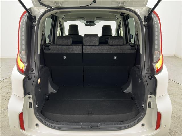 シエンタ ハイブリッドZ 禁煙車/衝突軽減/車線維持/レーダークルーズコントロール/ブラインドスポットモニター/両側電動ドア/純正ディスプレイオーディオ/バックカメラ/AC100V/ビルトインETC/純正アルミ/LEDヘッド(15枚目)