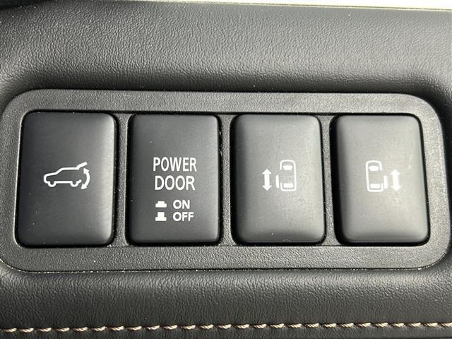 デリカD:5 ジャスパー 禁煙車/ワンオーナー/電動ステップ/天吊モニター/BIGX11型ナビ/全周囲カメラ/ACC/BSM/両側電動ドア/電動リアゲート/ハーフレザー/シートヒーター/LEDヘッドライト/ETC/純正アルミ(6枚目)