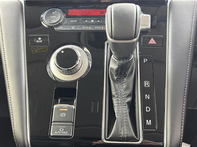 デリカD:5 ジャスパー 禁煙車/ワンオーナー/電動ステップ/天吊モニター/BIGX11型ナビ/全周囲カメラ/ACC/BSM/両側電動ドア/電動リアゲート/ハーフレザー/シートヒーター/LEDヘッドライト/ETC/純正アルミ(10枚目)