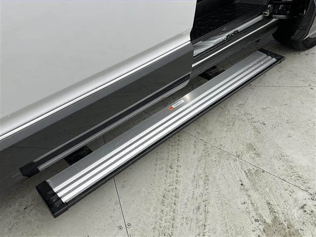 デリカD:5 ジャスパー 禁煙車/ワンオーナー/電動ステップ/天吊モニター/BIGX11型ナビ/全周囲カメラ/ACC/BSM/両側電動ドア/電動リアゲート/ハーフレザー/シートヒーター/LEDヘッドライト/ETC/純正アルミ(31枚目)