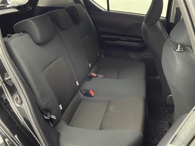 アクア Sスタイルブラック 禁煙車/トヨタセーフティ/純正ナビ/バックカメラ/ワンセグTV/ドライブレコーダー/プッシュスタート/スマートキー/純正フロアマッド/社外アルミホイール積み込み/アイドリングストップ/横滑り防止機能(14枚目)