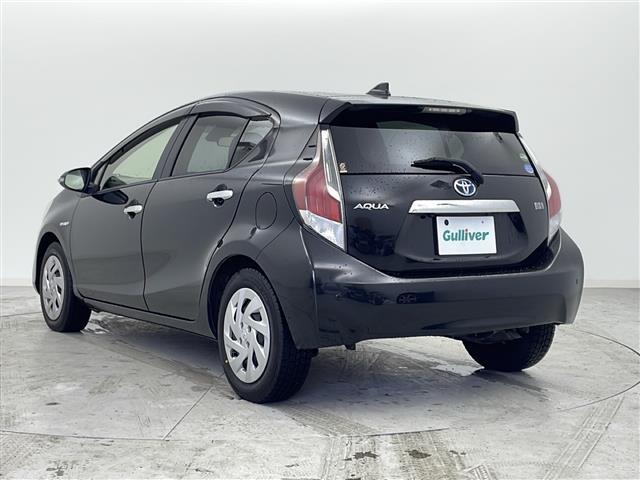 アクア Sスタイルブラック 禁煙車/トヨタセーフティ/純正ナビ/バックカメラ/ワンセグTV/ドライブレコーダー/プッシュスタート/スマートキー/純正フロアマッド/社外アルミホイール積み込み/アイドリングストップ/横滑り防止機能(19枚目)