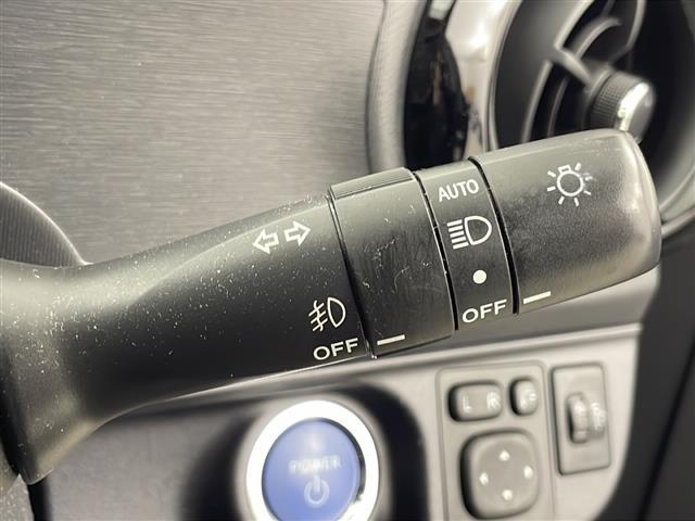 アクア Sスタイルブラック 禁煙車/トヨタセーフティ/純正ナビ/バックカメラ/ワンセグTV/ドライブレコーダー/プッシュスタート/スマートキー/純正フロアマッド/社外アルミホイール積み込み/アイドリングストップ/横滑り防止機能(21枚目)