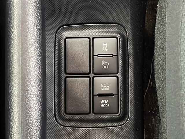 アクア Sスタイルブラック 禁煙車/トヨタセーフティ/純正ナビ/バックカメラ/ワンセグTV/ドライブレコーダー/プッシュスタート/スマートキー/純正フロアマッド/社外アルミホイール積み込み/アイドリングストップ/横滑り防止機能(25枚目)