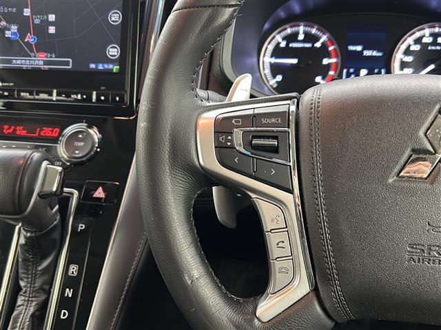 デリカＤ：５ アーバンギア　Ｇ　パワーパッケージ　禁煙車／ｅ－アイシスト／全周囲／ＡＣＣ／左側電動ステップ／電動リアゲート／両側パワスラ／純正ナビ／ＥＴＣ／シートヒーター／革巻ステア／ステアスイッチ／ステアヒーター／スマートキー×２／純正１８ＡＷ（22枚目）