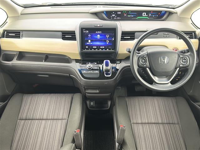フリードハイブリッド ハイブリッド・Gホンダセンシング 禁煙車/ホンダセンシング/ACC/両側パワスラ/バックカメラ/純正ナビ/フルセグTV/純正ドラレコ/ETC/ステアスイッチ/スマートキー/LEDヘッド/純正フロアマット/純正15ホイールキャップ(2枚目)