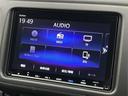 ヴェゼル ハイブリッド・ホンダセンシング 禁煙車/ホンダセンシング/純正8型ナビ/バックカメラ/フルセグ/ビルトインETC/プッシュスタート/スマートキー×2/ステアスイッチ/パドルシフト/LEDヘッド/フロアマッド/電子パーキングブレーキ(6枚目)